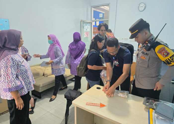 Sejumlah Siswa SMPN 31 Palembang Keluhkan Mual, Pusing, Sakit Perut Diduga Konsumsi Roti dan Susu MBG