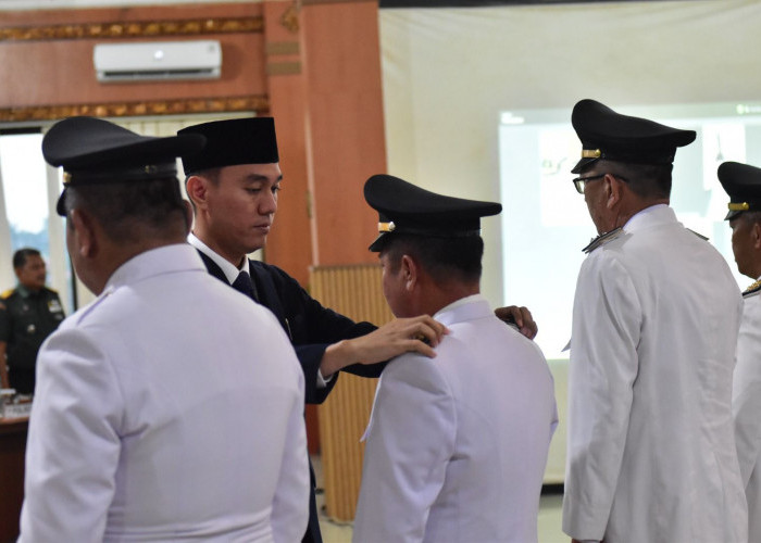 Bupati OKI Tegaskan Pejabat Harus Total Melayani dan Setia pada Masyarakat