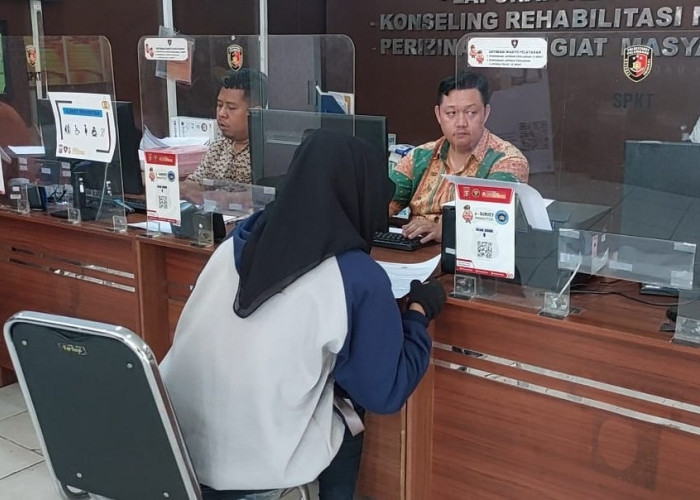 Pelaku Copet Kembali Beraksi di Pasar 16 Ilir Palembang, Incar Handphone dalam Tas Korban 