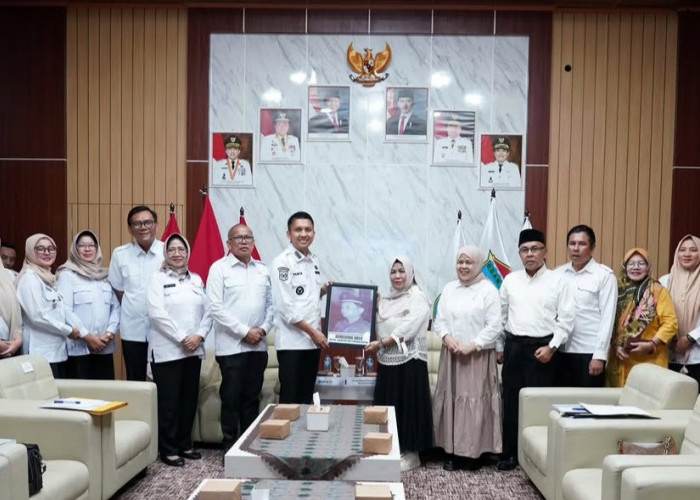 Bupati Ogan Ilir Dukung Pelestarian Budaya dan Pendidikan Melalui Audiensi Bersama Berbagai Organisasi