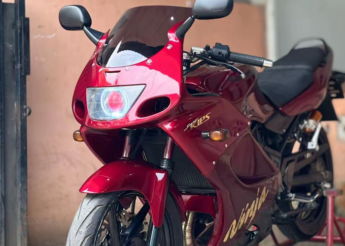 Performa Gahar Kawasaki Ninja 150 RR Old Masih Jadi Incaran Penggemar Sensasi Ganas Motor Berknalpot Asap