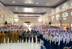 Bekali 569 Siswa Baru, Kanwil Kemenkum Sumsel Tanamkan Literasi Hukum Siswa SMKN 6 Palembang