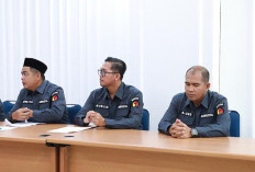 Tidak Tindaklanjuti Laporan Money Politik, Ketua Bawaslu Banyuasin dan Anggota Dilaporkan ke DKPP