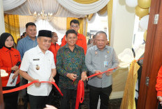 Abbas Lawfirm Resmi Beroperasi, Kemenkum Sumsel Serahkan Sertifikat Ditjen AHU