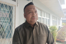 Sidak ke SMAN 1 Palembang, Anggota DPRD Sumsel Pastikan Penerimaan Murid Baru Berjalan Sesuai Prosedur