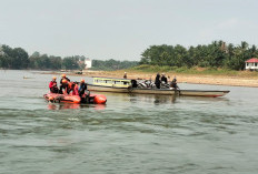 Pencarian Korban Tenggelam di Sungai Lubuk Rukam Ogan Ilir Diperluas 100 Meter dari Lokasi Awal