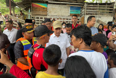 Wali Kota Palembang Ratu Dewa Datangi Keluarga 2 Bocah Tenggelam di Sungai Ogan, Beri Dukungan Moril 