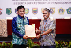 Bupati Enos Pastikan 4.418 SR Jargas Baru Hadir di OKU Timur Akhir 2025
