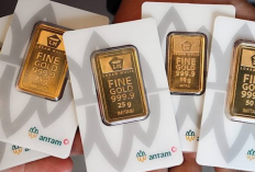 Harga Emas Antam Hari Ini Turun Rp10.000 per Gram