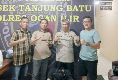 Gelagat Mencurigakan Saat Jalan di Pasar, Ternyata Bawa Sajam, Pria di Ogan Ilir Diamankan Team Rimau Batu