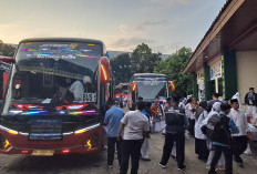 CJH Kloter 2 Berangkat Menuju Madinah, Kloter 3 Asal Kabupaten OKU Timur Tiba di Asrama Haji Palembang 