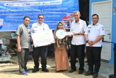 Wujudkan Hunian Layak, Pelindo Regional 2 Palembang Bantu Revitalisasi Rumah Warga di Kecamatan Ilir Timur II 