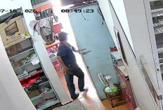 Maling di Toko Mie ABA Ini Tak Gentar, Sadar Terekam CCTV ‘Pantang Surut’ Tetap Lancarkan Aksi   