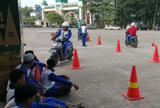 Astra Motor Sumsel Gelar Edukasi Safety Riding untuk Pekerja Industri di Palembang
