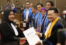 Otto Hasibuan Pimpin Sumpah Advokat, Kemenkum Sumsel Soroti Profesionalisme