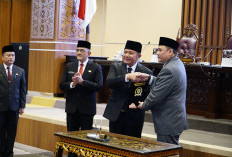 Gubernur Sumsel Hadiri Rapat Paripurna XI DPRD, Terima Rekomendasi Terhadap LKPJ Tahun Anggaran 2024