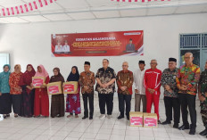 Jelang HUT ke-80 RI, Wabup Ogan Ilir Pimpin Anjangsana ke Panti Sosial Lanjut Usia untuk Berikan Bingkisan