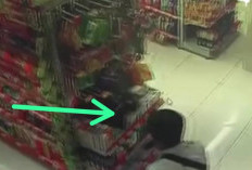 Kantongi Celana Dalam Perempuan di Minimarket, Pria di Palembang Terciduk Kamera CCTV 