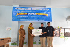 Pelindo Reg 2 Palembang Salurkan Bantuan Sarana Pendidikan kepada SD Negeri 58 