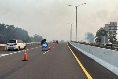 Tol Palindra Dikepung Asap Karhutla dan Ganggu Jarak Pandang, Pengendara Diimbau Kurangi Kecepatan