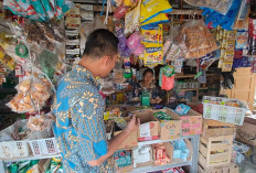 Pastikan Kebutuhan Masyarakat Aman Jelang Idul Adha 2026, Polsek Pemulutan Ogan Ilir Monitoring Pasar