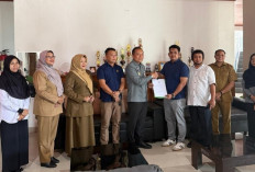 Kemenkum Babel Tekankan Pentingnya Evaluasi Produk Hukum Daerah dalam Pembahasan Ranperda PKL