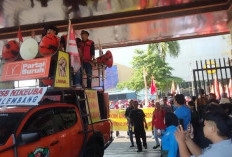 Ratusan Buruh Serbu DPRD Sumsel, Tuntut Revisi Upah dan Perda Ketenagakerjaan Demi Kesejahteraan Pekerja