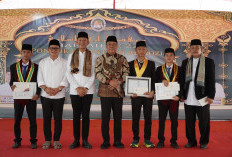Wagub Sumsel Cik Ujang: Pesantren Berperan Strategis Mencetak Generasi Religius dan Berdaya Saing