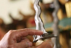 Menguak Misteri Kembang Tujuh Rupa Saat Membersihkan Pusaka di Malam 1 Suro, Waspada Sarat Energi Gaib 