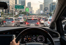 BBM Cepat Habis Saat Macet? Ternyata Kebiasaan Sepele Ini Diam-Diam Bikin Mobil Makin Boros