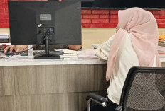 KTP Dipinjam Bos Berujung Siti Panik Dikejar Debt Collector, Curiga Saat Disuruh Verifikasi Wajah