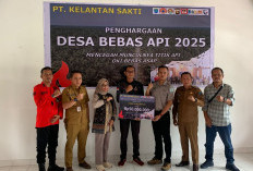 PT Kelantan Sakti Berikan Award Desa Bebas Api ke 4 Desa di OKI