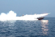 IRGC Kawal 31 Kapal Melintas di Selat Hormuz