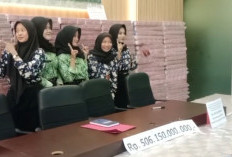 Uang Rp506 Miliar Kasus Korupsi Kredit Bank yang Disita Kejati Sumsel, Jadi Ajang Swafoto Anak Magang-Pegawai
