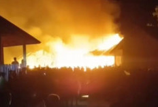 Heboh! SMPN 6 Cengal OKI Terbakar, Warga Padamkan Api