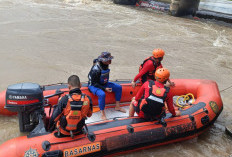 Speed Boat Tabrak Jembatan, Polres OKI dan Tim Gabungan Lakukan Pencarian