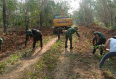 Dulu Jalan Setapak Kini Akses Jalan Desa Pematang Sukatani OKI Dibuka TNI Bersama Warga 