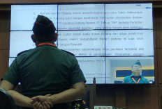 Kopda Bazarsah Terdakwa Kasus Pembunuhan Kapolsek Negara Batin 'Ngantuk' Saat Sidang Vonis Pidana