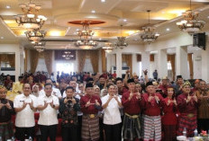 Sultan SMB IV dan Ratu Dewa Kompak Jaga Warisan Budaya, Festival Palembang Darussalam XXII Meriah Digelar