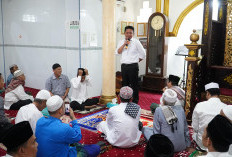 Kebersihan Masjid Al-Ikmal Bukit Kecil Palembang Tuai Pujian dari Gubernur Herman Deru