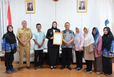  Kemenkum Babel Serahkan Sertifikat Indikasi Geografis, “Nanas Bikang” ke Pemkab Bangka Selatan