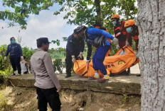 Mayat Laki-Laki Mengapung Dekat Jerambah Setan Ogan Ilir Diduga Sopir Speedboat yang Tenggelam di OKI