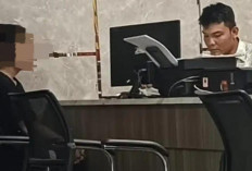 Balas Pesan Masuk dari Atasan Suami, Wanita Muda di Palembang Malah Dipukuli