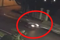 Ibu dan Anak di Palembang Tersungkur Usai Ditendang Begal, Aksi 2 Pelaku Viral di Sosmed Bawa Kabur Motor 