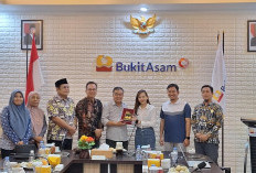 PTBA Raih Predikat Badan Publik Informatif Tahun 2025