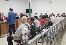 8 Tahun Menunggu Janji, Pembeli Kios Pasar Cinde Curhat di Persidangan: Kembalikan Uang Kami