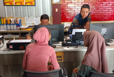 IRT di Palembang Diteror Malam Hari, Bantal Dibakar Dilempar ke Atap Rumah 