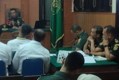 Dengar Keterangan Para Saksi, Terdakwa Kopda Bazarsah Mengantuk Sempat Terlelap Diruang Sidang 