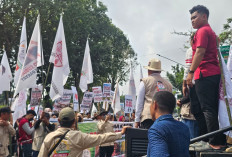 Massa Forum Masyarakat Sumsel Desak Keberlanjutan Program MBG, DPRD Janji Teruskan Aspirasi ke DPR RI