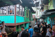 Musibah Kebakaran di Gandus Palembang, Wanita Paruh Baya Tak Kuasa Lihat Rumah Rata dengan Tanah 